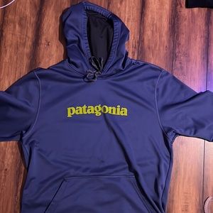 Mens Patagonia Hoodie Size Large color Navy